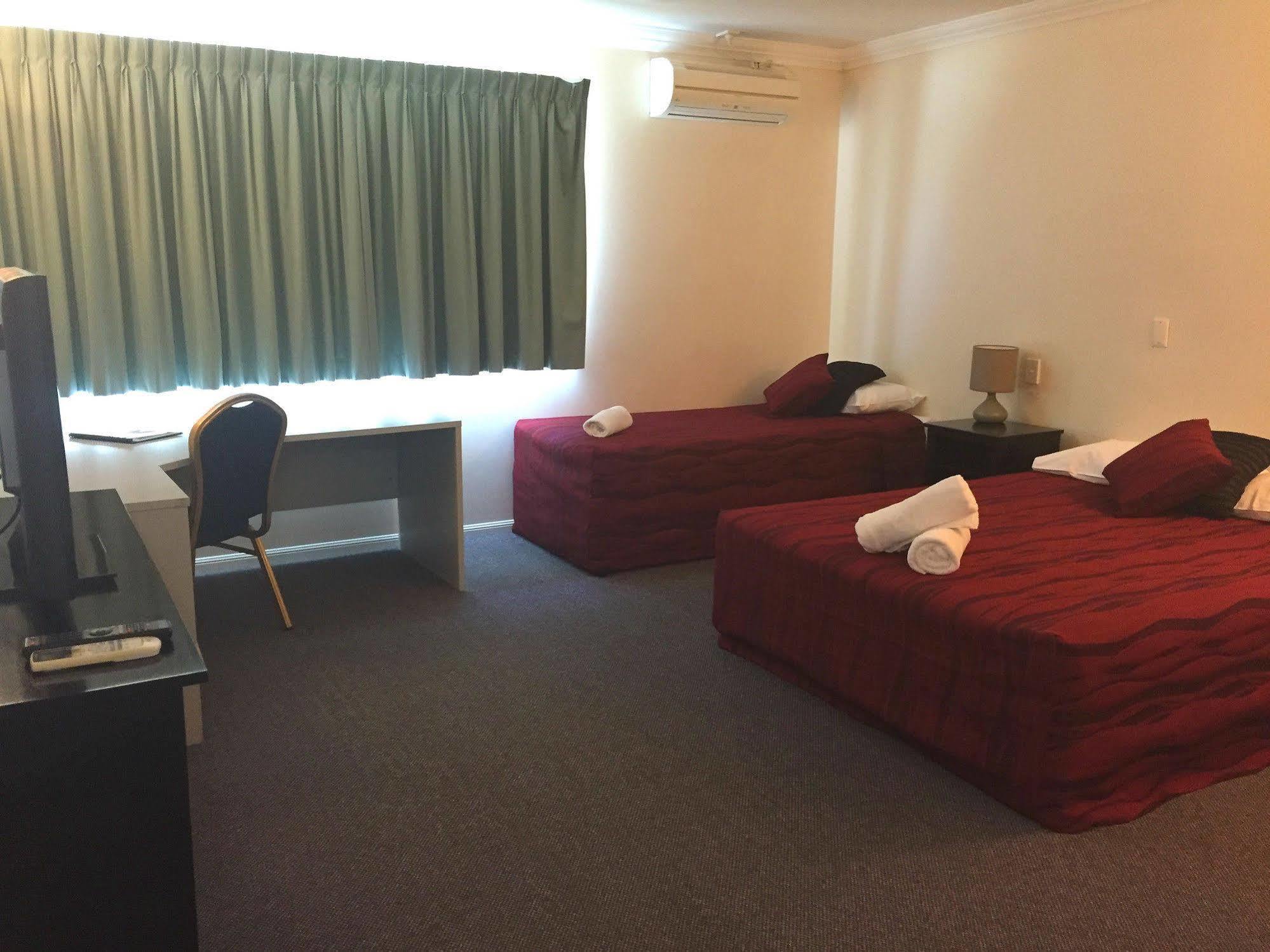 คอมฟอร์ท โฮเทล แปซิฟิก คลีฟแลนด์ Hotel ภายนอก รูปภาพ