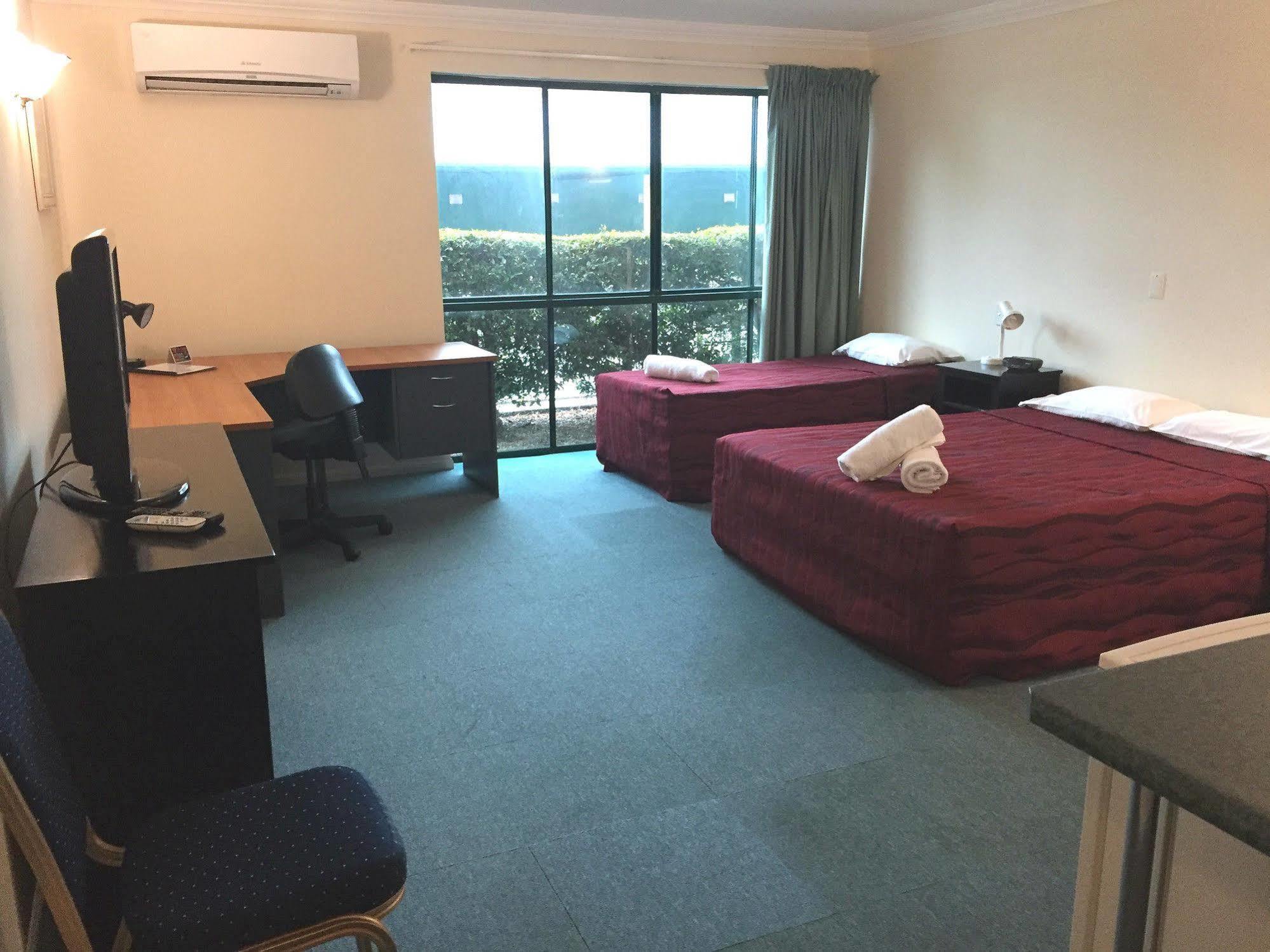 คอมฟอร์ท โฮเทล แปซิฟิก คลีฟแลนด์ Hotel ภายนอก รูปภาพ
